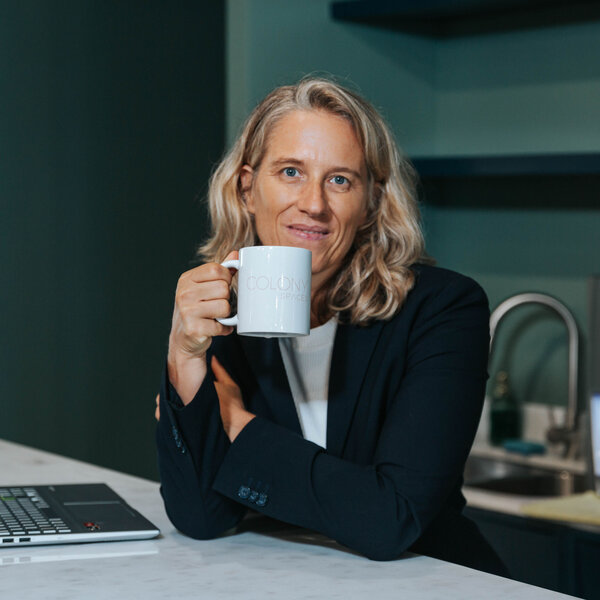 Corina Hoch — Marketing Beratung Case Study: Von 47 auf 143 Anfragen und Umsatz von 6 auf 13 Millionen Euro durch E-Mail-Marketing und Reputationsaufbau in 16 Fachmedien