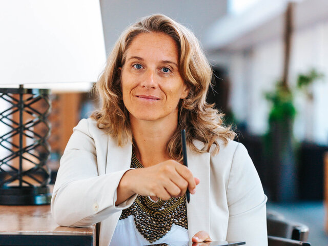 Referenzen von Corina Hoch — reale Ergebnisse aus Marketing und ganzheitlicher mentaler Gesundheit, New Work Business Award 2026 Gold Corina Hoch — Ergebnisse aus der Praxis: anonymisierte Case Studies aus Personaldienstleistung, Interim Management, Keynote Speaking, Kreativwirtschaft und Business Coaching für Solopreneure in DACH, USA und Mexiko