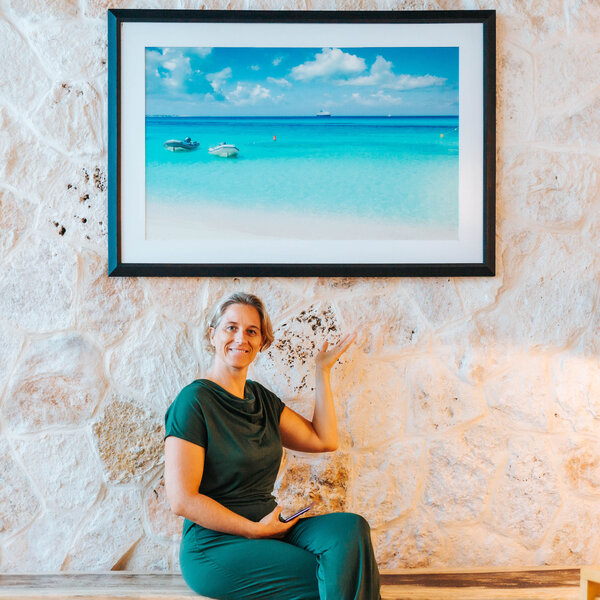 Corina Hoch — offizielles Testimonial für EU-gefördertes Projekt R-Mappers: professionelle Remote-Arbeit auf globaler Ebene aus Playa del Carmen